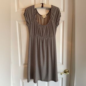 Michael Kors. Brown Shift Dress. Size Medium.